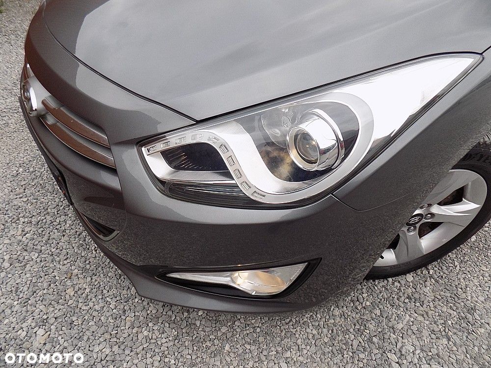 Hyundai i40 2.0 Premium - 22