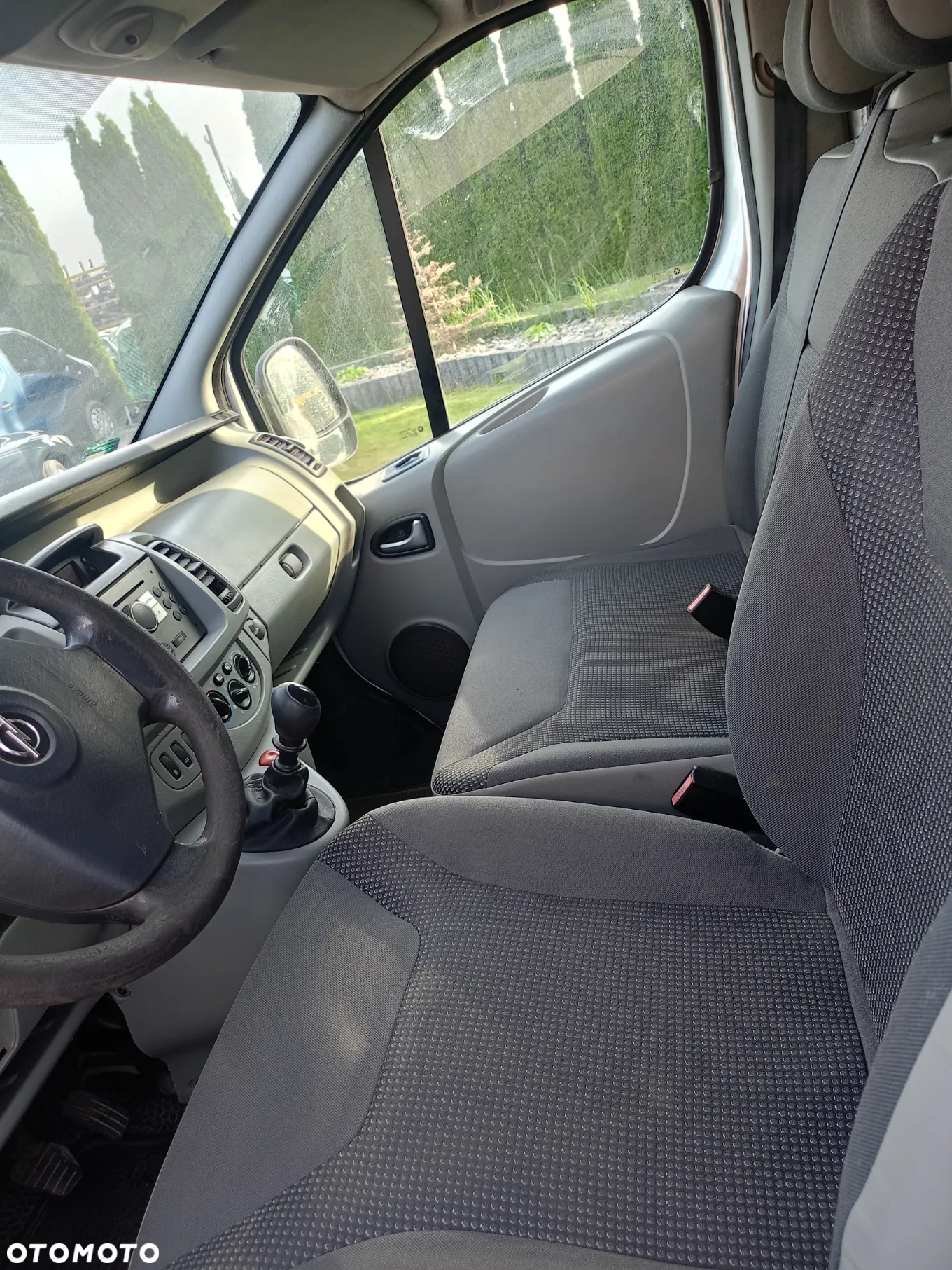 Opel VIVARO - 10