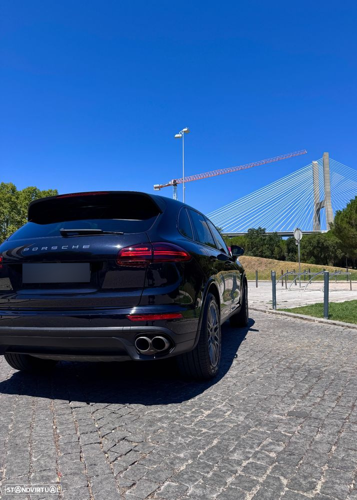 Porsche Cayenne S E-Hybrid - 9