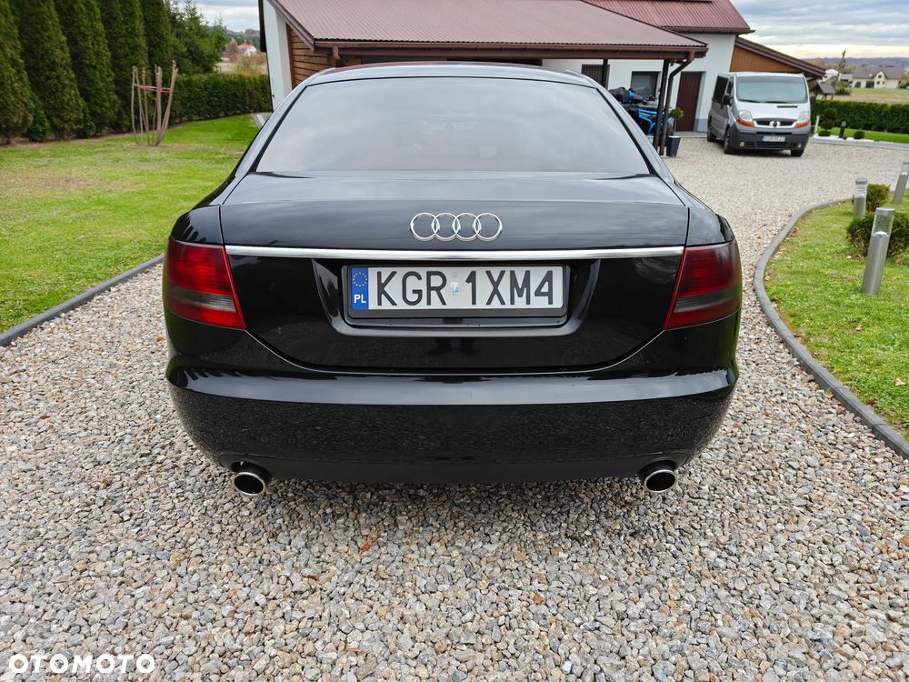 Audi A6 - 6