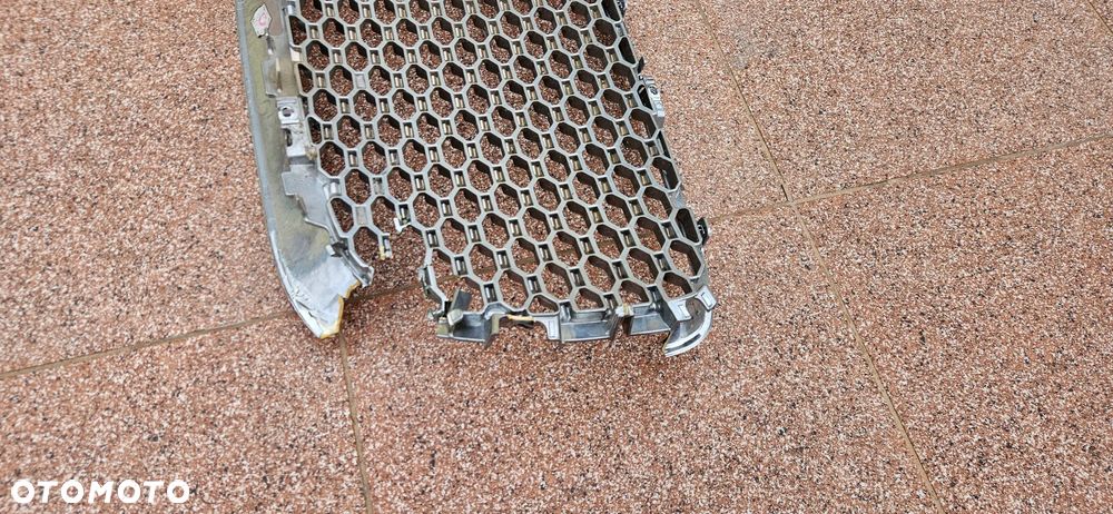 Jaguar XJ 351 LIFT 2015-2019 Atrapa zderzaka przedniego Grill Kratka środkowa znaczek emblemat logo - 7