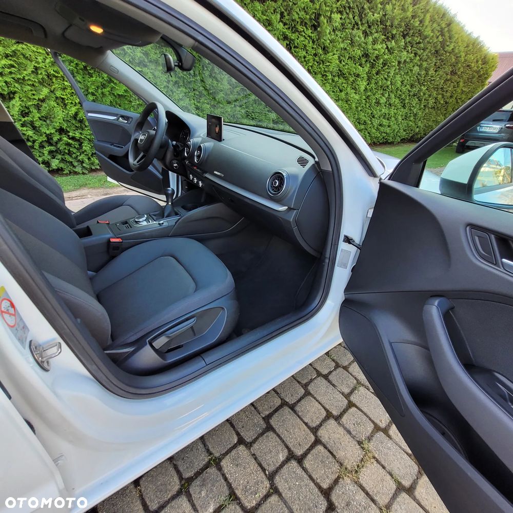 Audi A3 Sportback 1.0 TFSI - 6