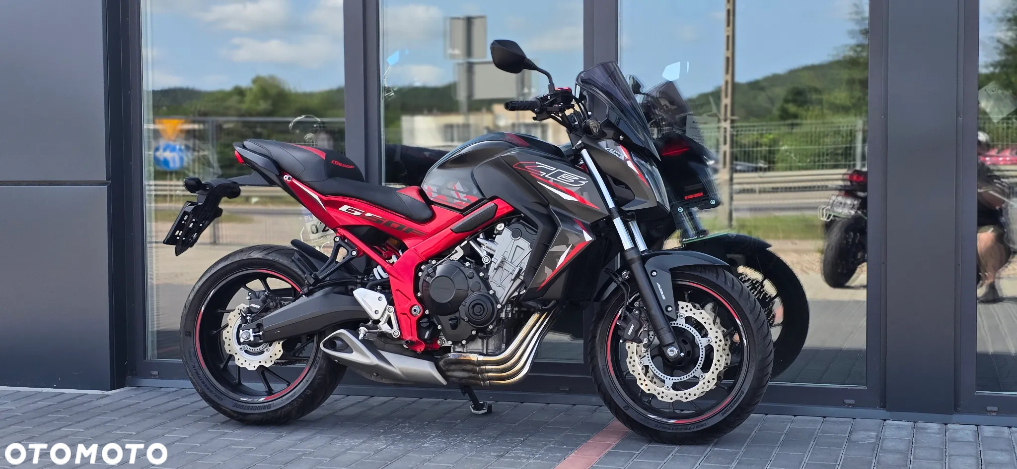 Honda CB - 3