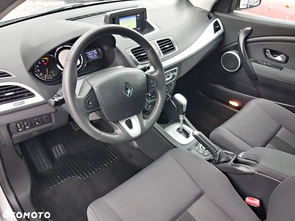 Renault Megane Grandtour 2.0 140 CVT Dynamique - 14