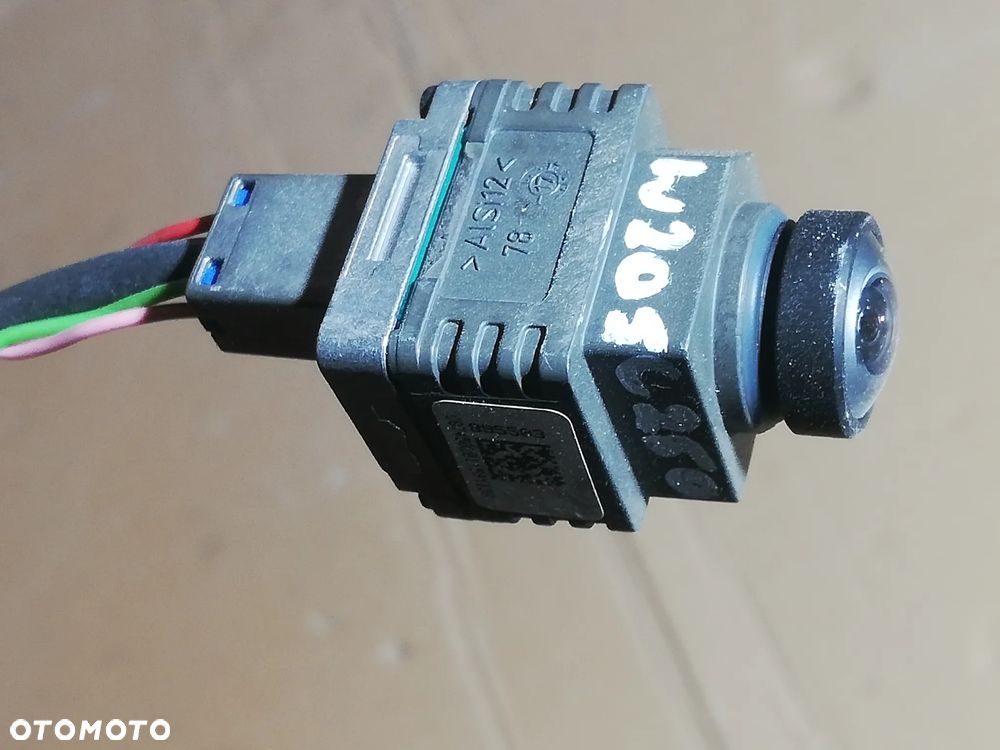 Kamera Tylna cofania  A2229054509 4PIN Do C W205 S W222 GLC W253 V W447 W448 - 2