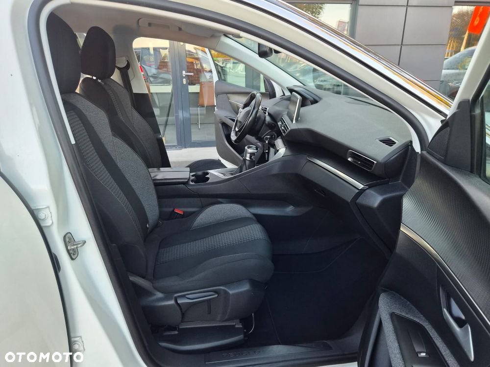 Peugeot 3008 1.6 HDi Trendy - 26