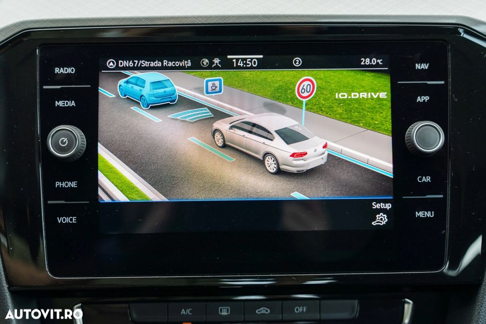 Volkswagen Passat 1.5 TSI OPF DSG Comfortline - 24