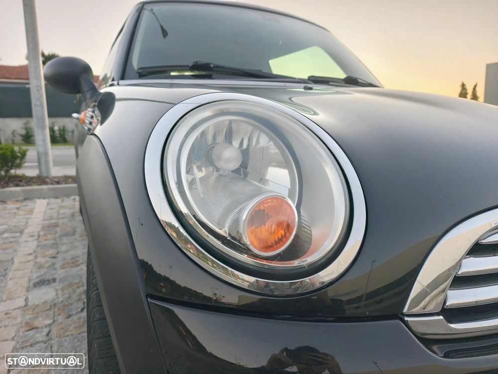 MINI 3 Portas One 1.4 - 12