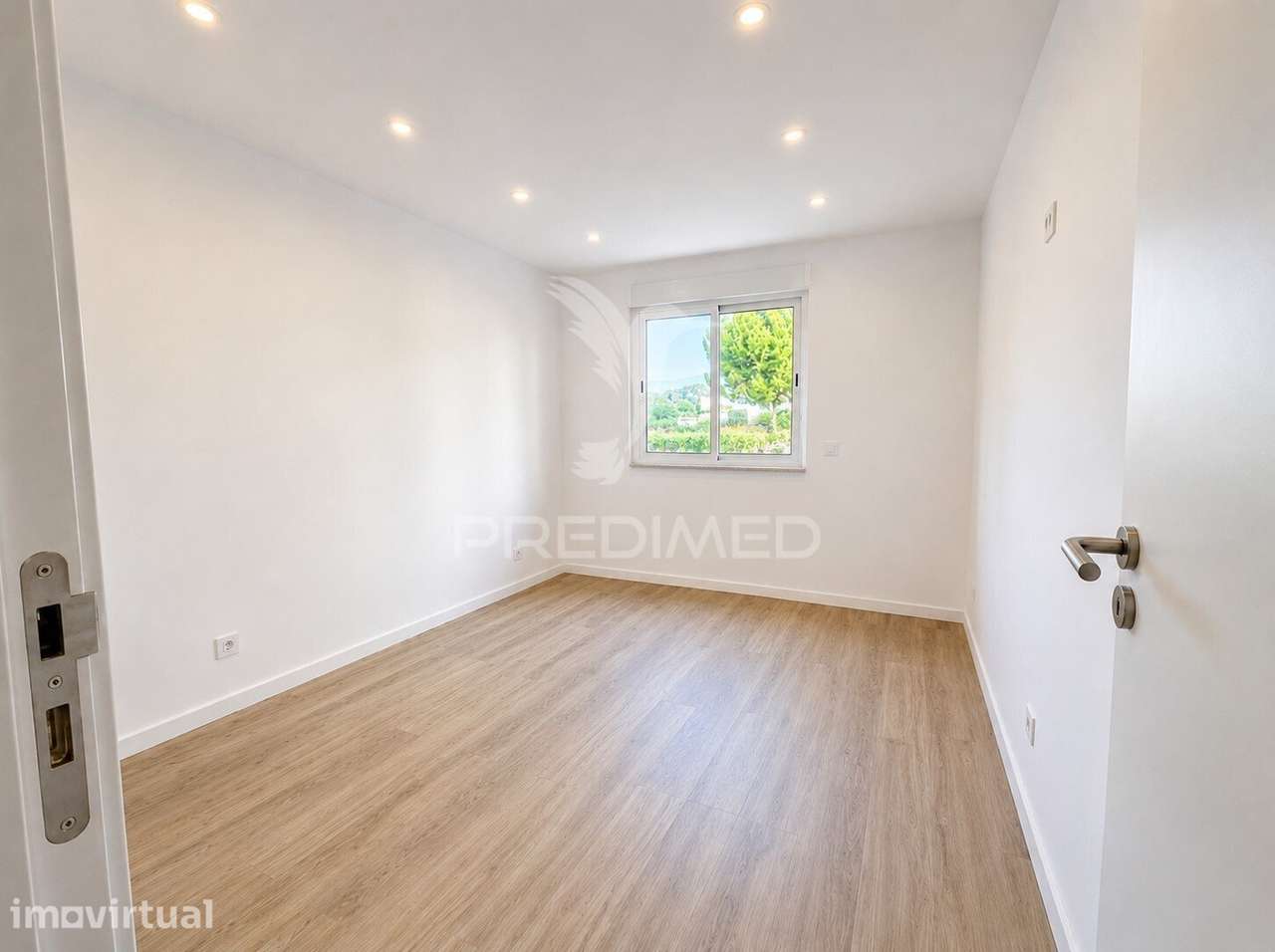 Apartamento T2 em Odivelas - Grande imagem: 4/7