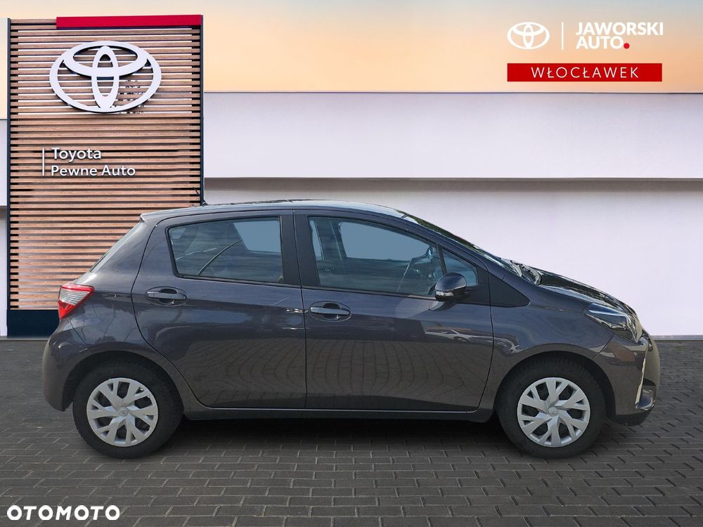Toyota Yaris - 8