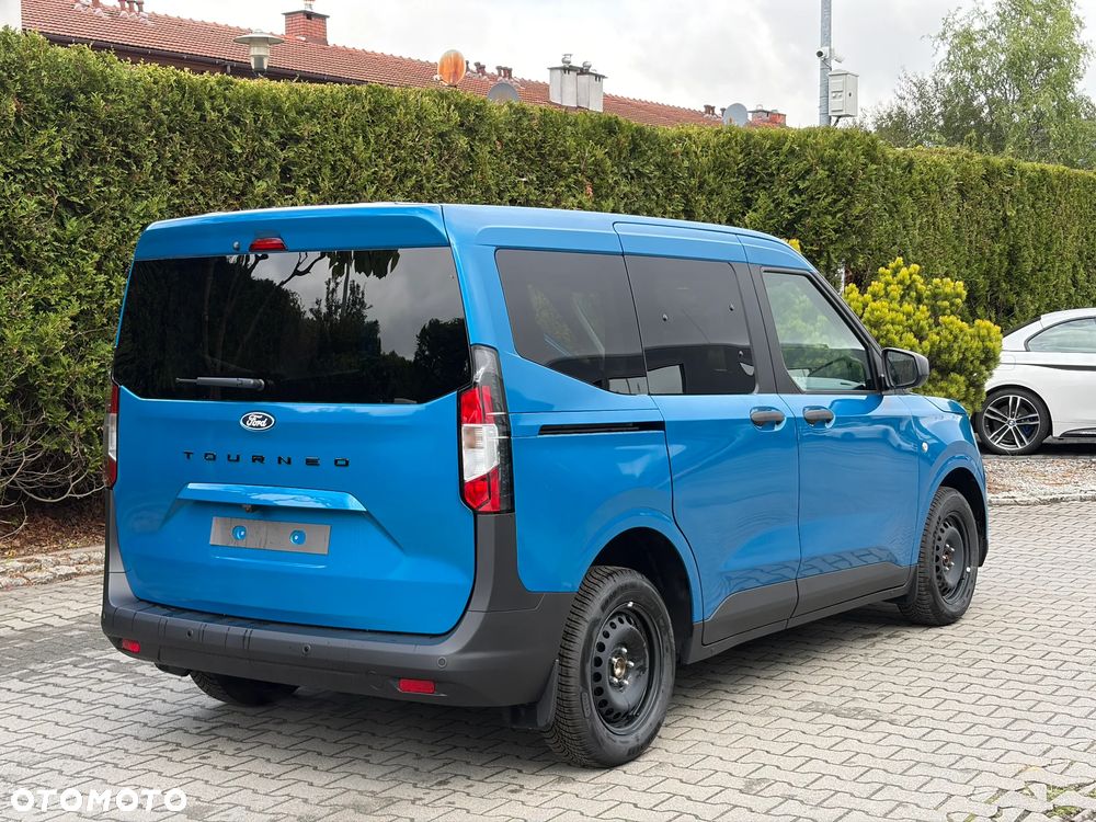 Ford Tourneo Courier 1.0 EcoBoost Trend - 6