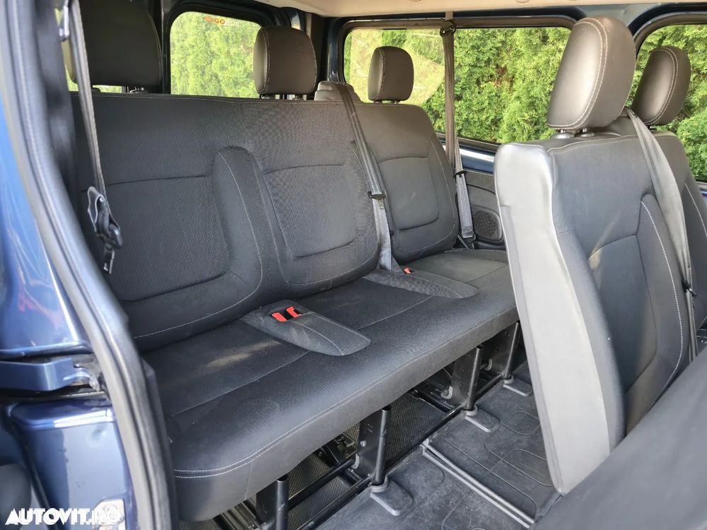 Renault Trafic 2.0 Blue dCi 145 Combi L2H1 7+1 locuri Expression - 12