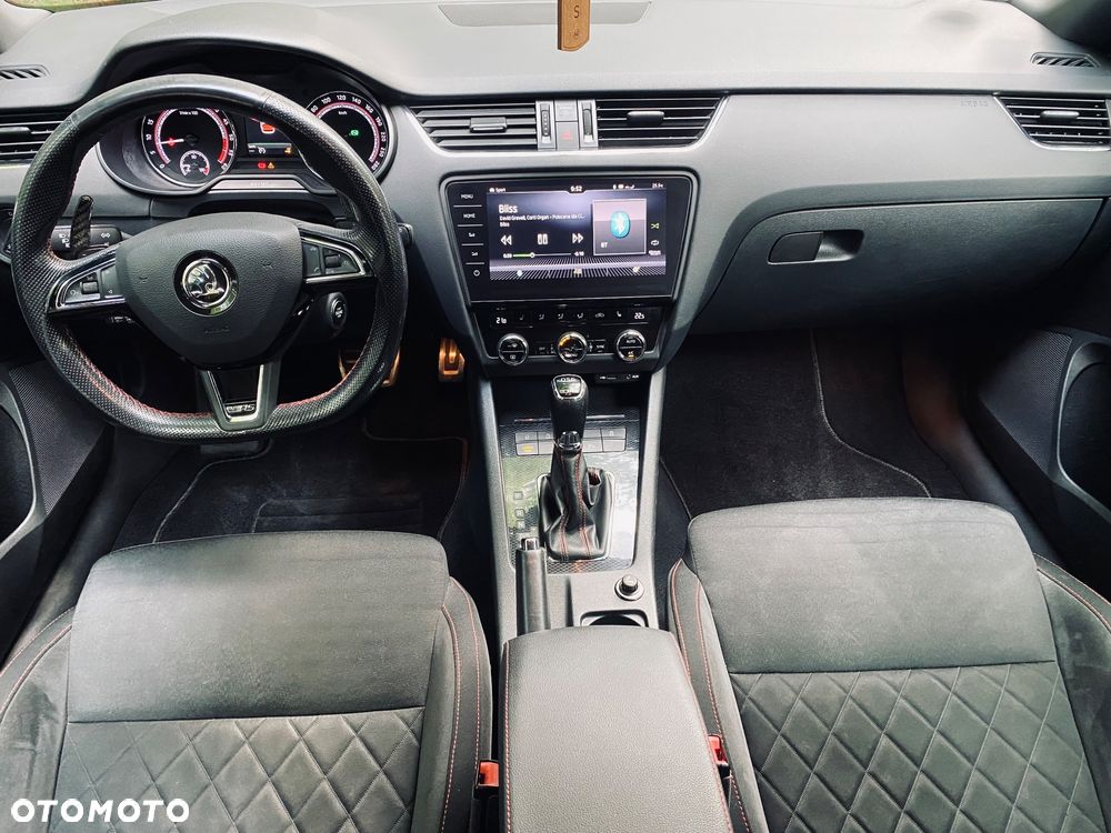 Skoda Octavia 2.0 TDI 4x4 RS DSG - 18
