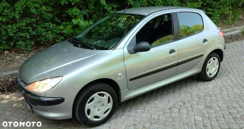 Peugeot 206 - 2
