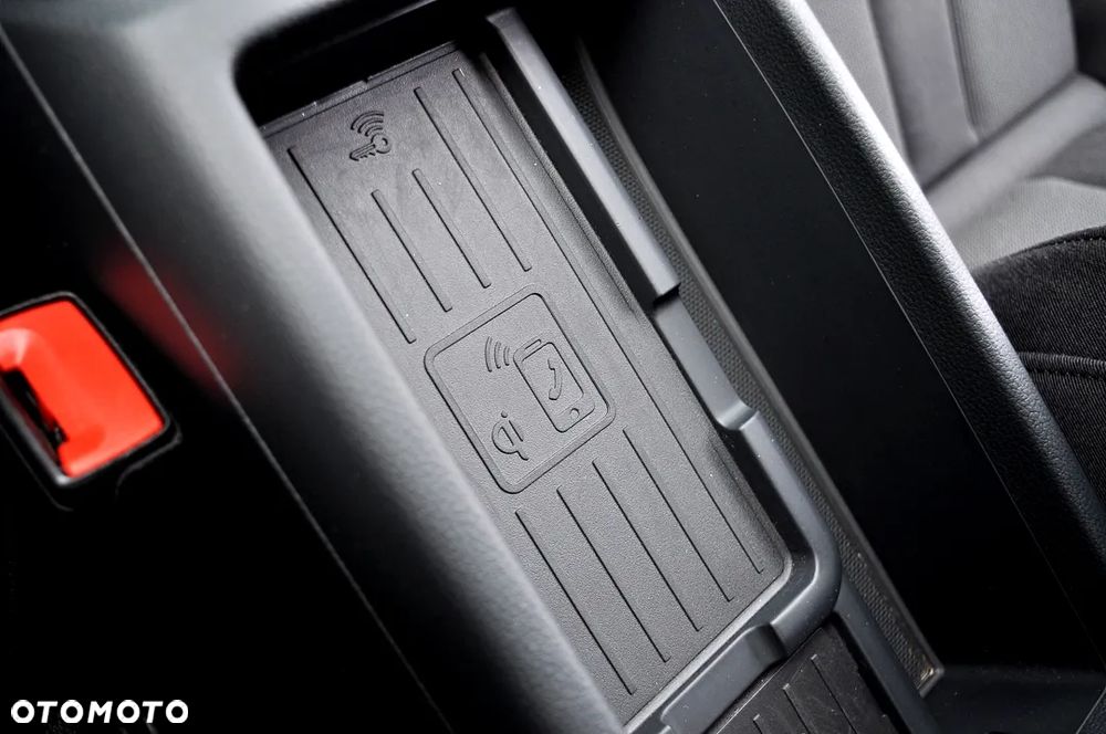 Audi A4 Avant 2.0 TDI S tronic sport - 29