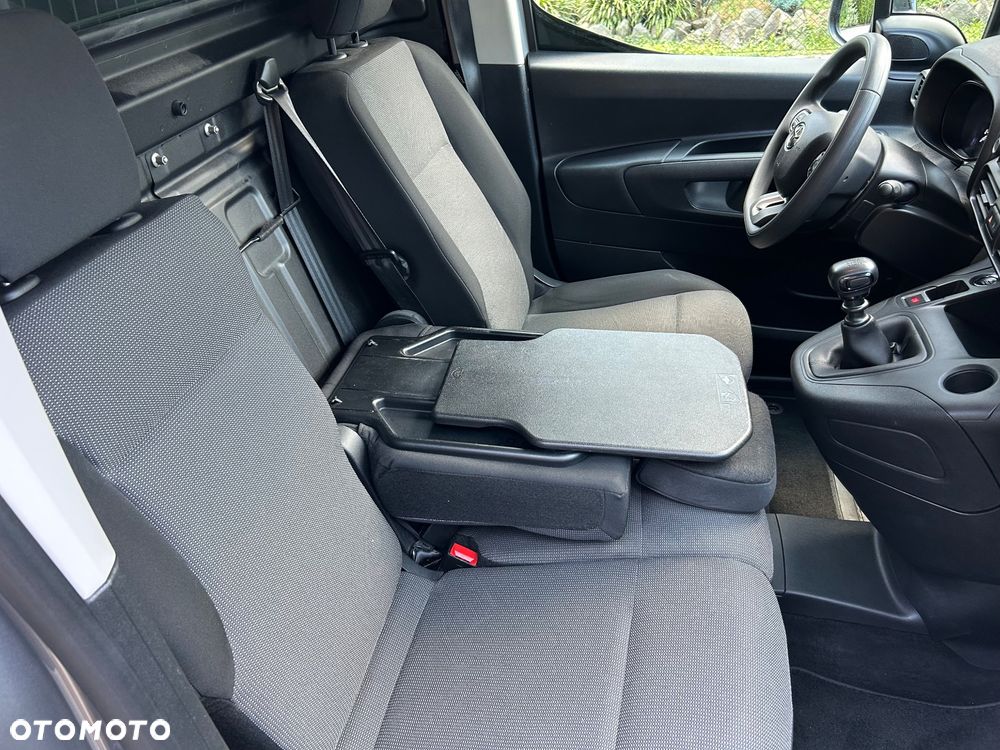Toyota Proace City - 17