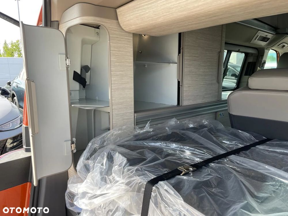 Volkswagen California - 14