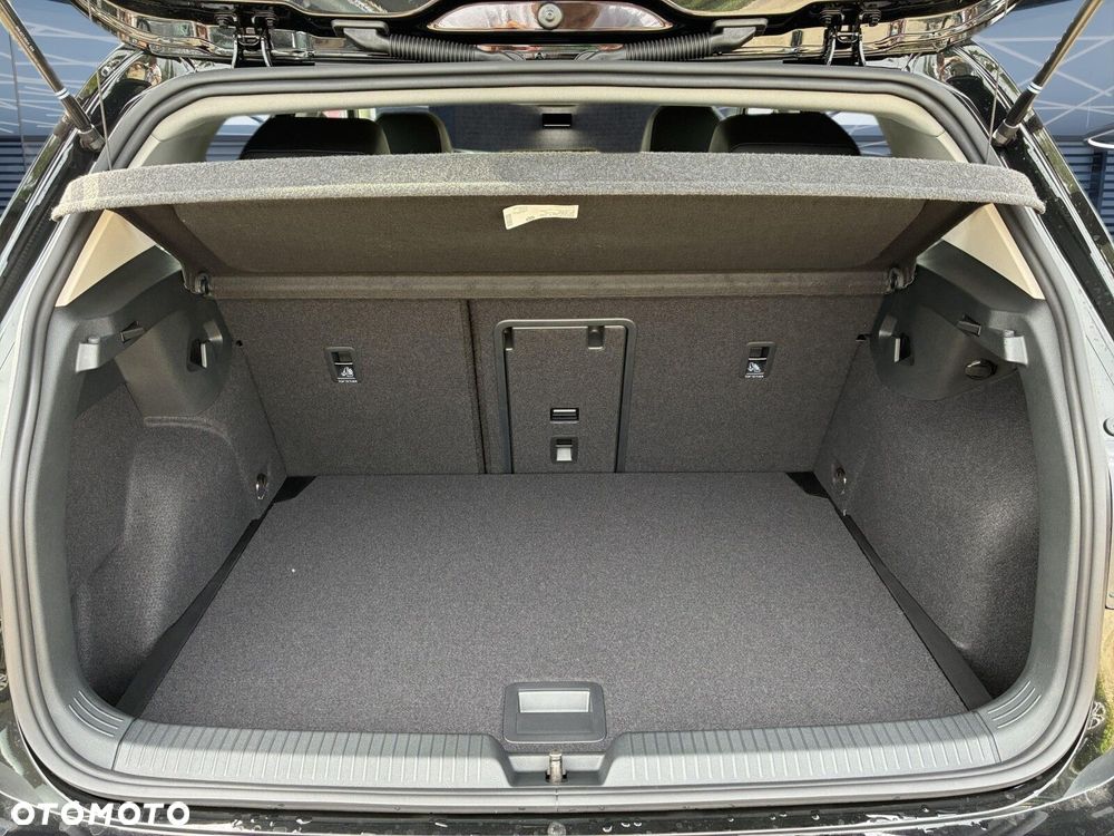 Volkswagen Golf - 29