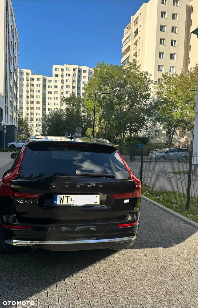 Volvo XC 60 T8 Plug-In Hybrid AWD Inscription - 4