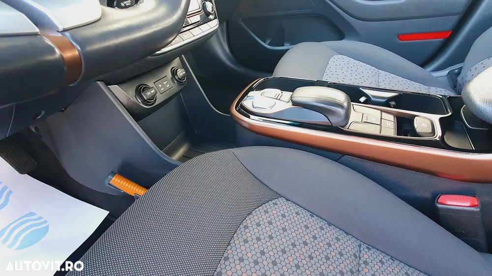 Hyundai IONIQ 120CP Exclusive - 16