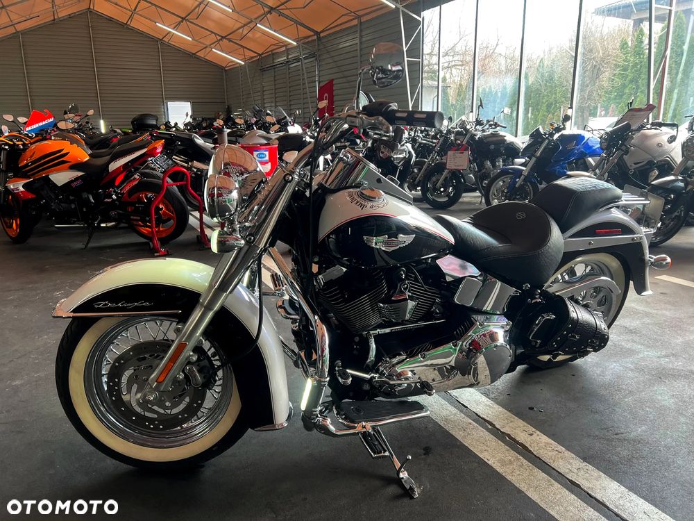 Harley-Davidson Softail Deluxe - 19