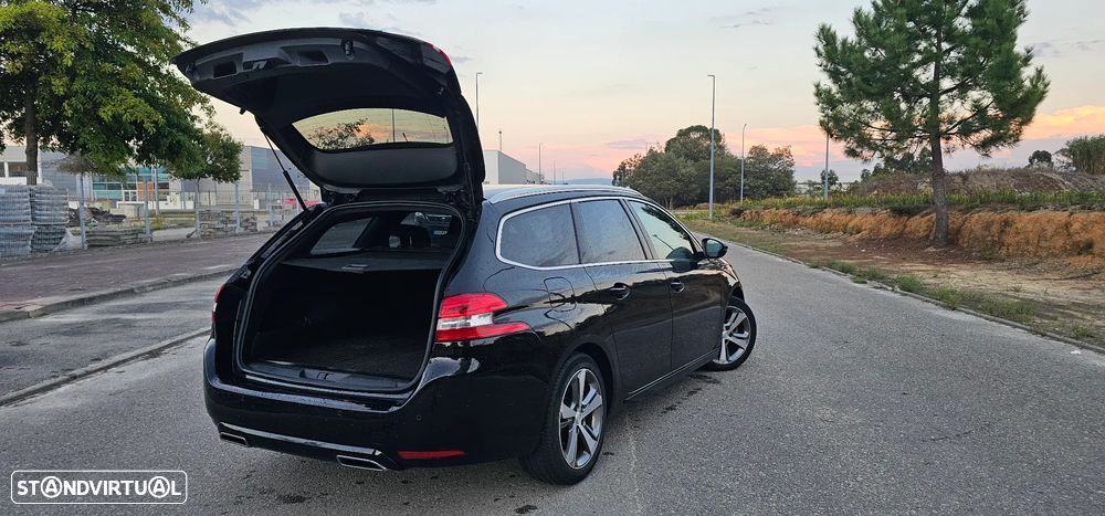 Peugeot 308 - 6