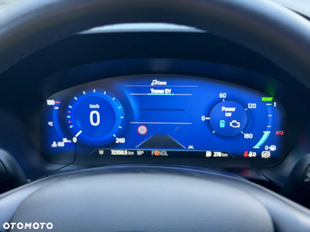 Ford Kuga 2.5 Duratec FHEV 4x4 TITANIUM X - 39