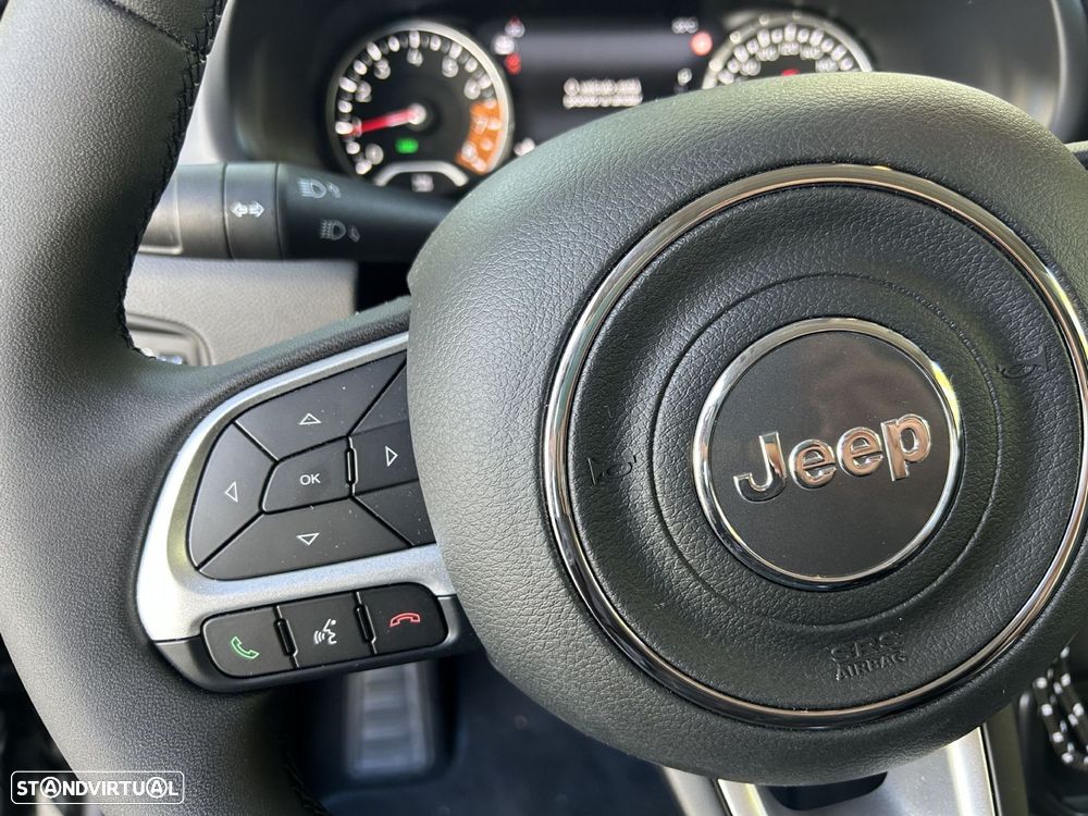 Jeep Renegade 1.3 T Limited S DCT - 22