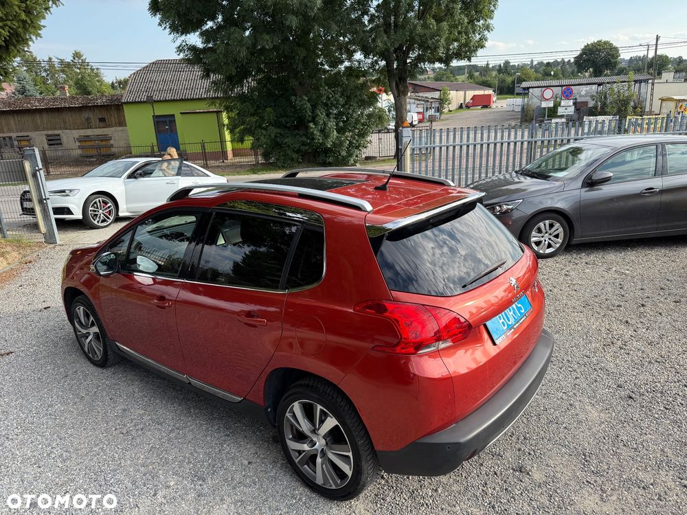 Peugeot 2008 1.6 e-HDi Allure S&S - 35
