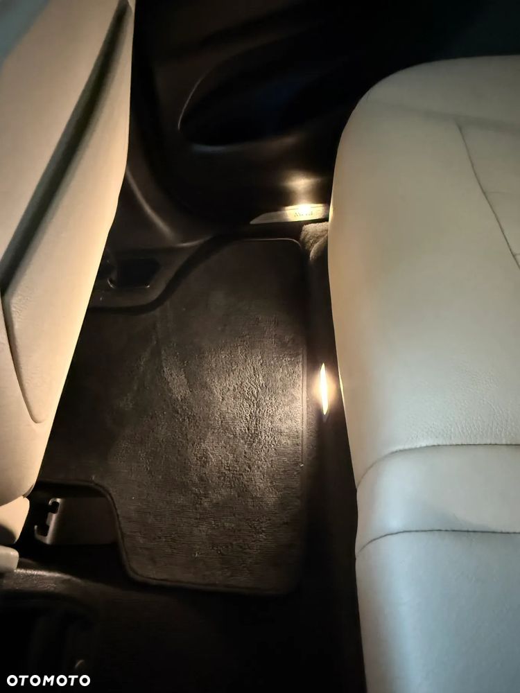 BMW X5 xDrive25d - 28