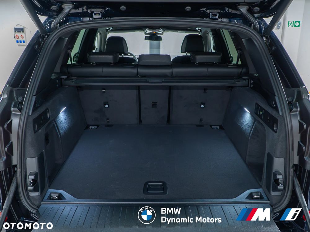 BMW X5 xDrive40i - 12