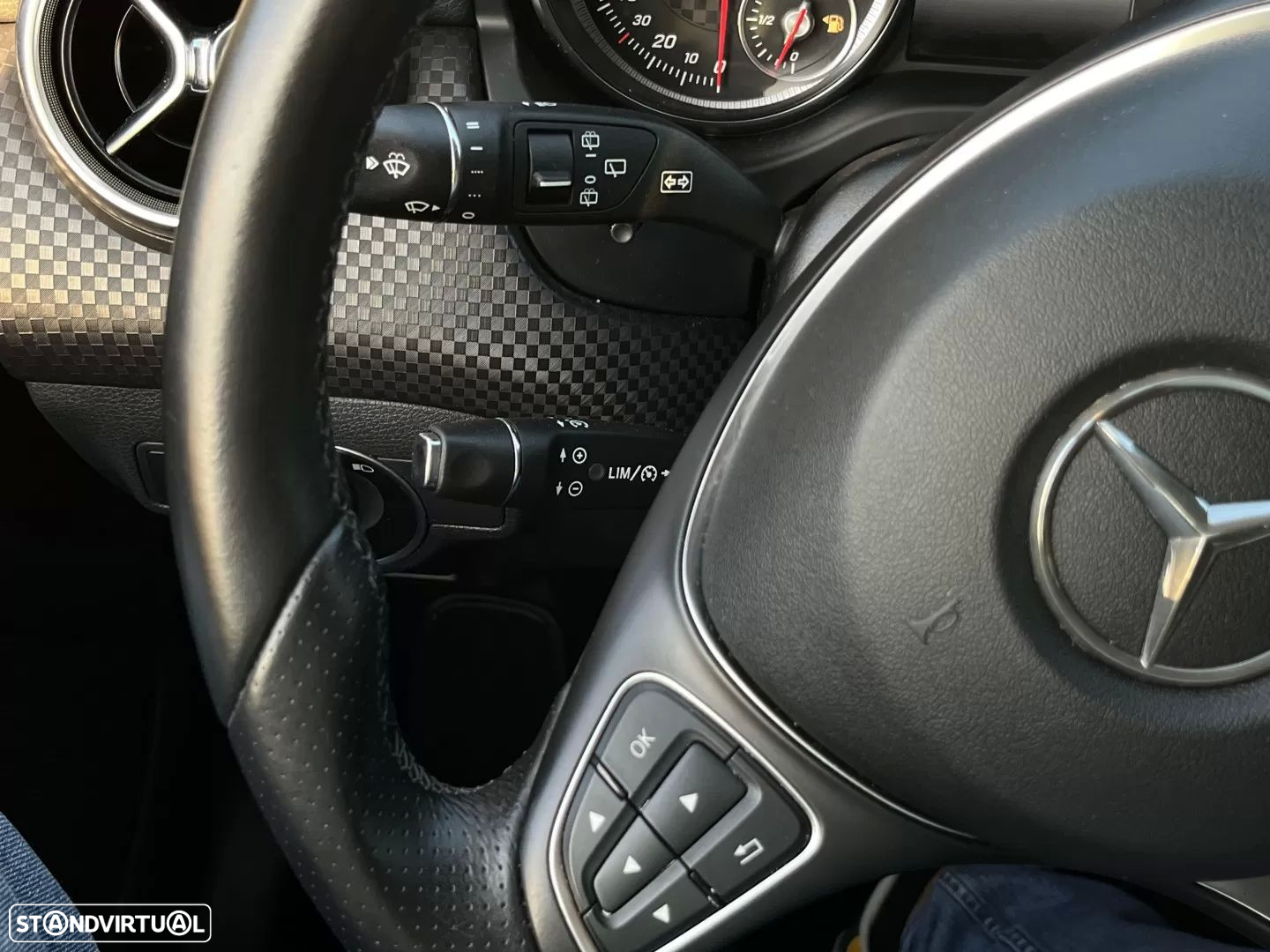 Mercedes-Benz A 180 d Fleet Pack Urban - 22