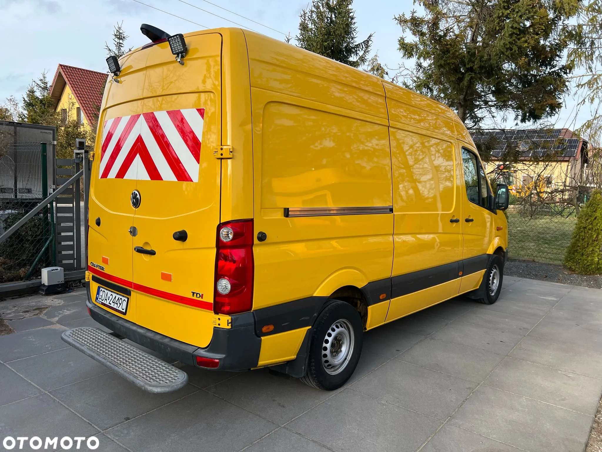 Volkswagen CRAFTER SREDNIAK KLIMATYZACJA - 3