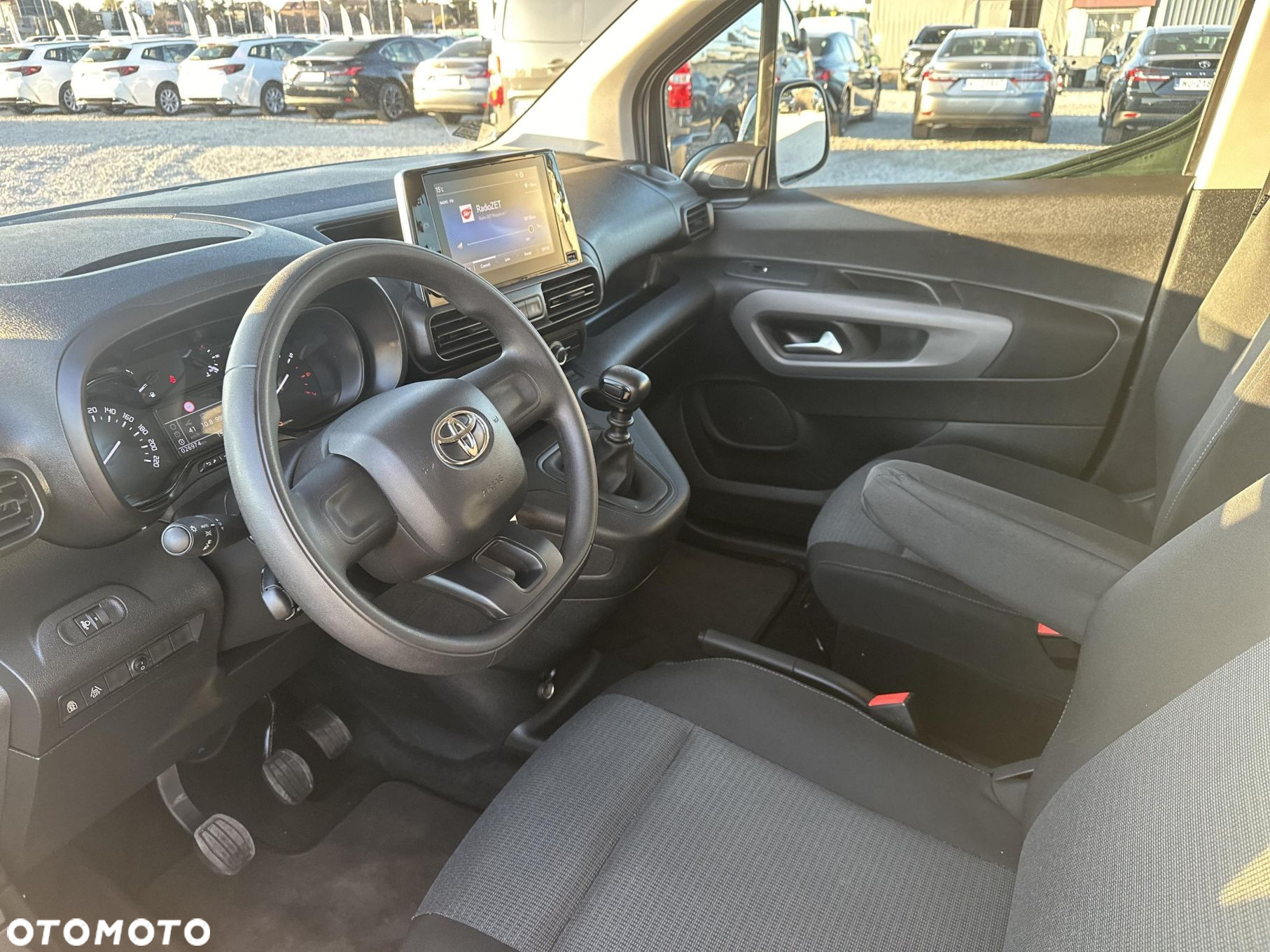 Toyota Proace City Verso Long 1.2 D-4T Business - 10