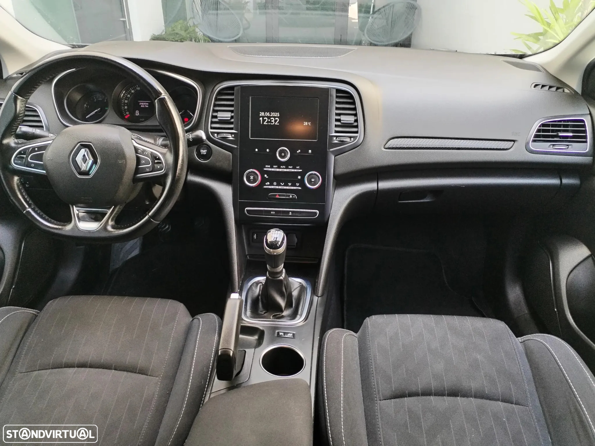 Renault Mégane Sport Tourer 1.5 Blue dCi Limited - 12