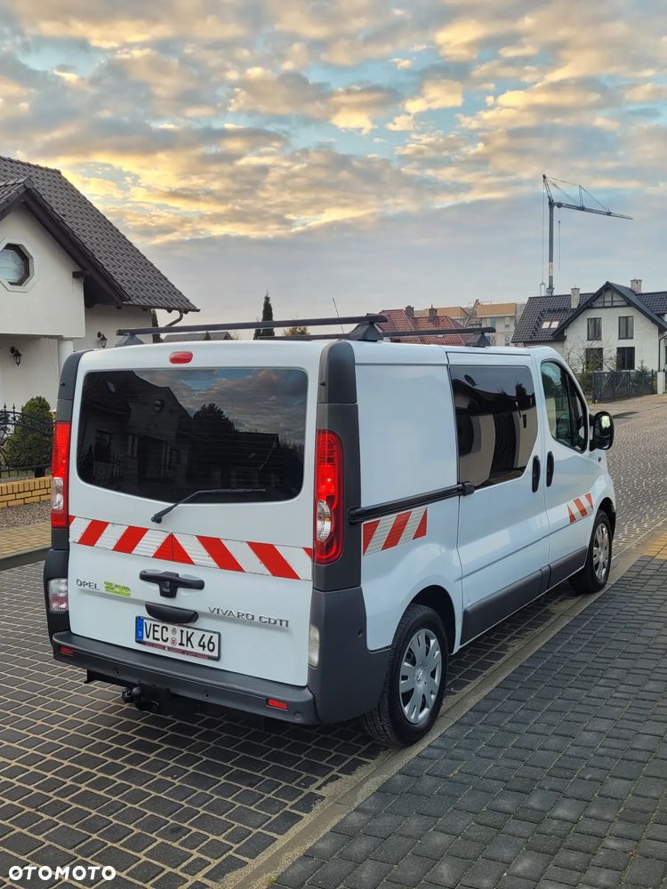Opel Vivaro - 5