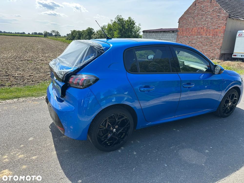 Peugeot 208 TURBO 100 Business - 4