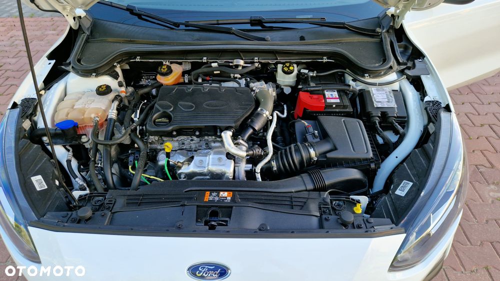 Ford Focus - 36