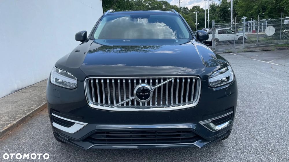 Volvo XC 90 - 2