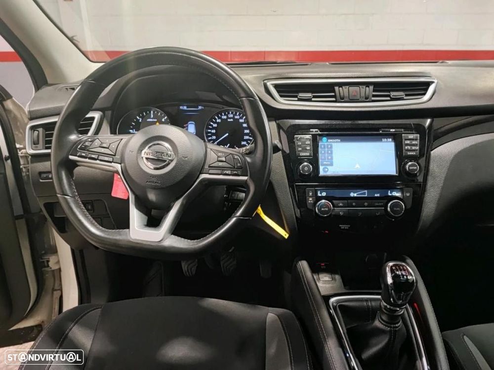 Nissan Qashqai 1.5 dCi N-Connecta Business - 5
