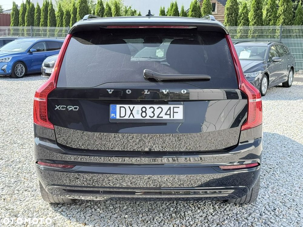 Volvo XC 90 T8 AWD Plug-In Hybrid Plus Black Edition 7os - 8