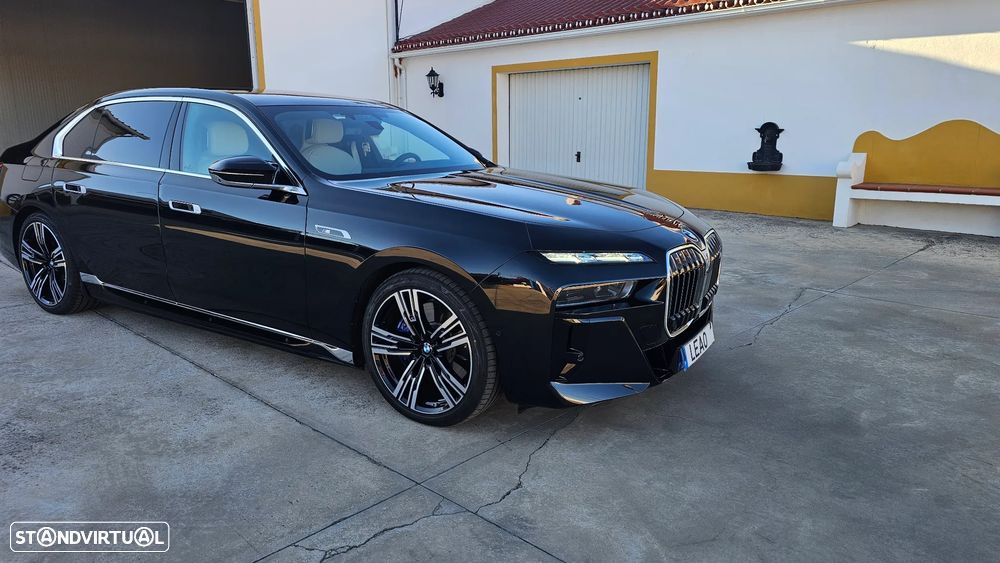 BMW 760 M760e xDrive - 3