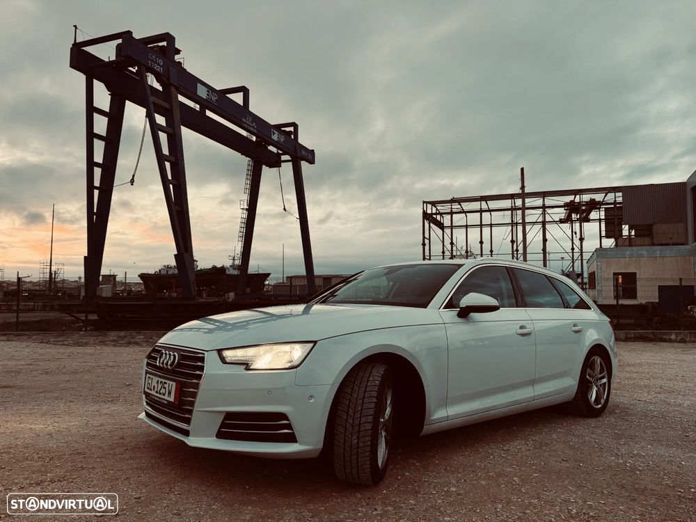 Audi A4 Avant 2.0 TDI S tronic design - 1