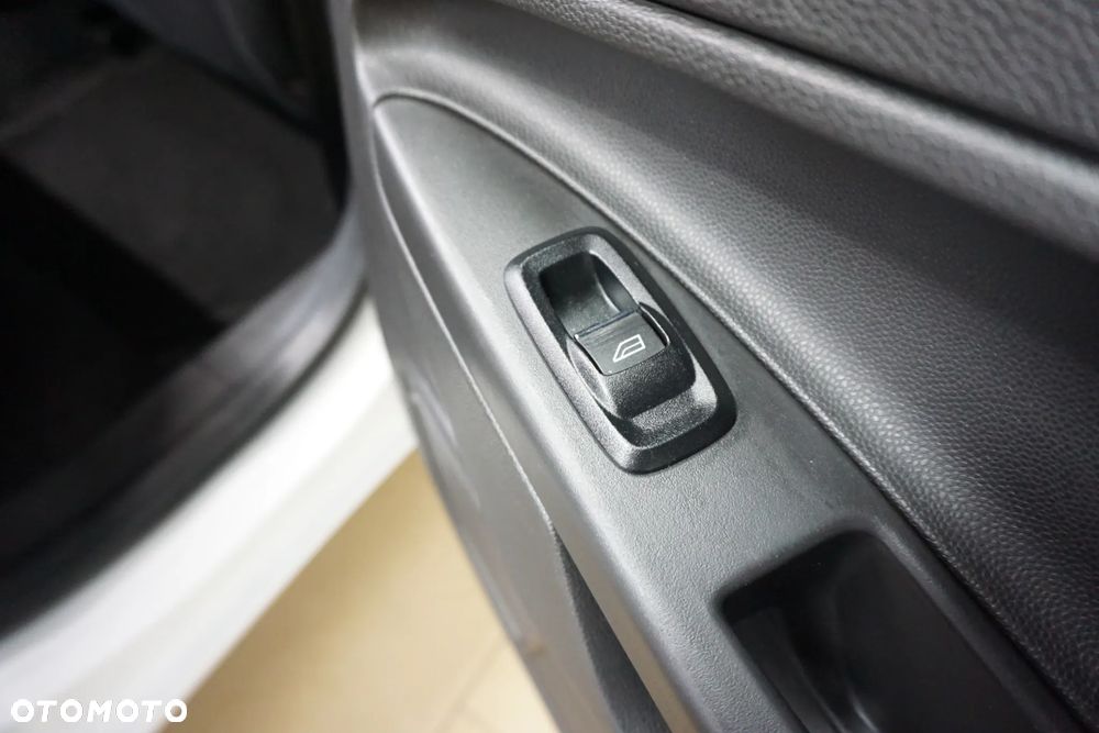 Ford Fiesta 1.0 Start-Stop Trend - 26