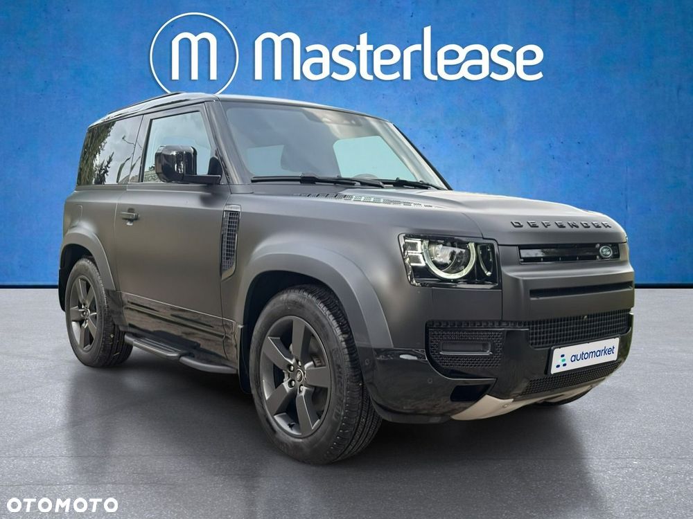 Land Rover Defender - 3
