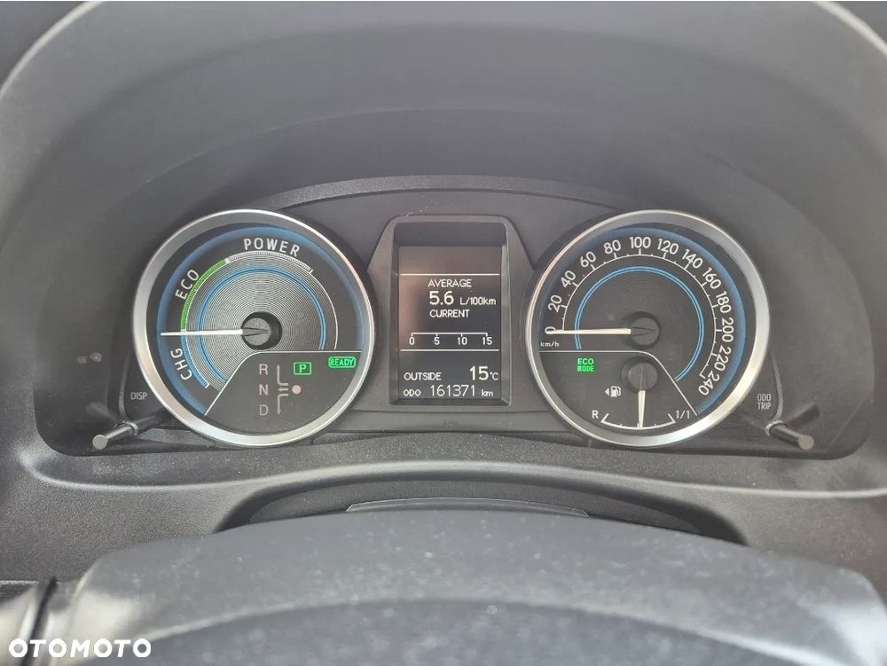 Toyota Auris 1.8 HSD Luna - 4