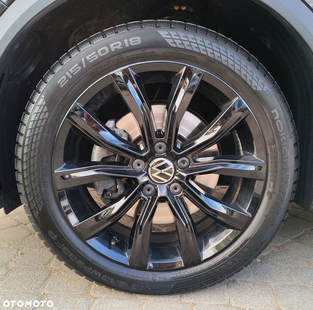 Volkswagen T-Roc 1.5 TSI R-Line DSG - 28