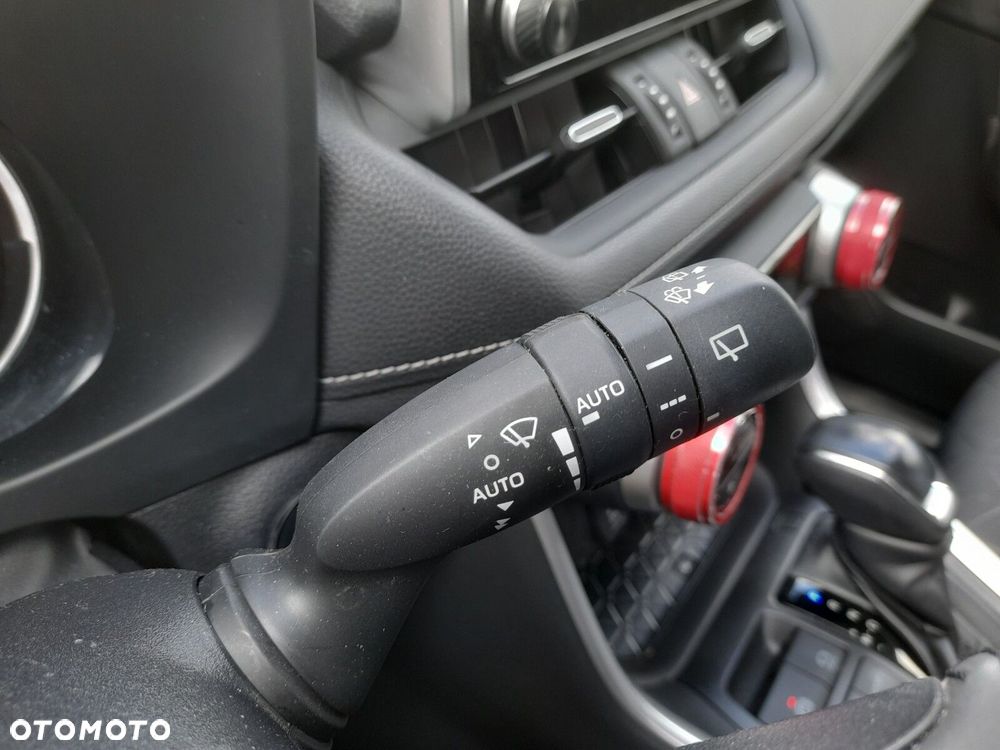 Toyota RAV4 - 16