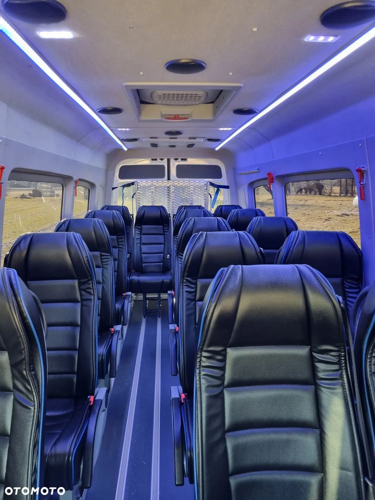 Volkswagen Crafter - 23