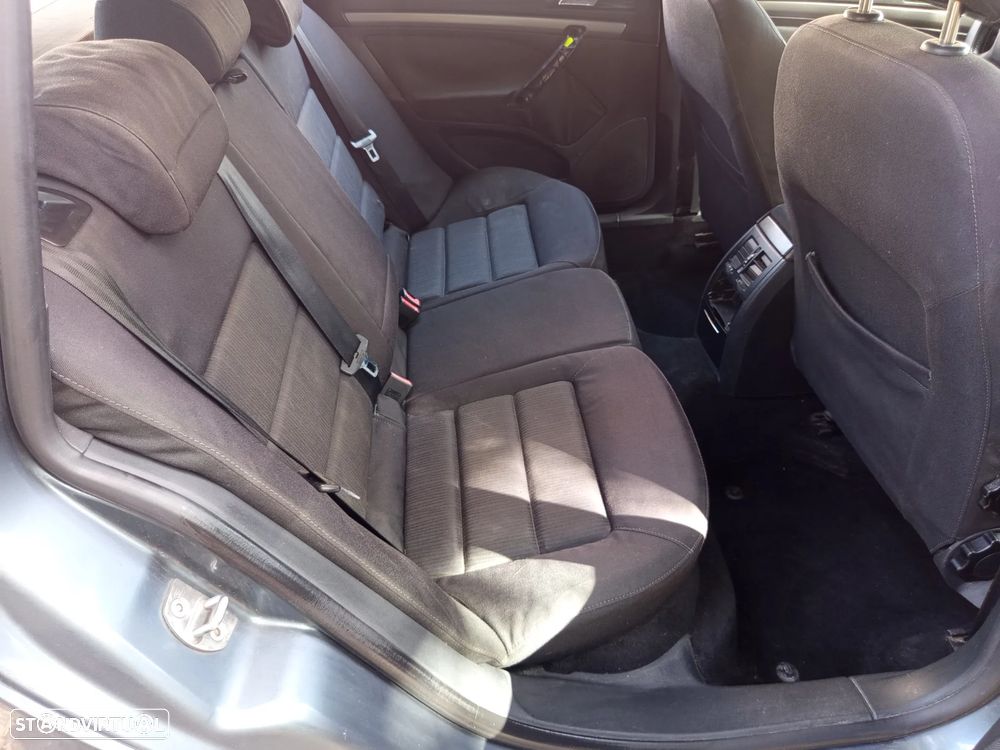 Skoda Octavia Break 2.0 TDI Sport - 23